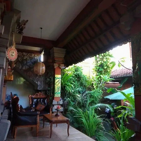 Praety Home Stay Ubud  Exterior photo